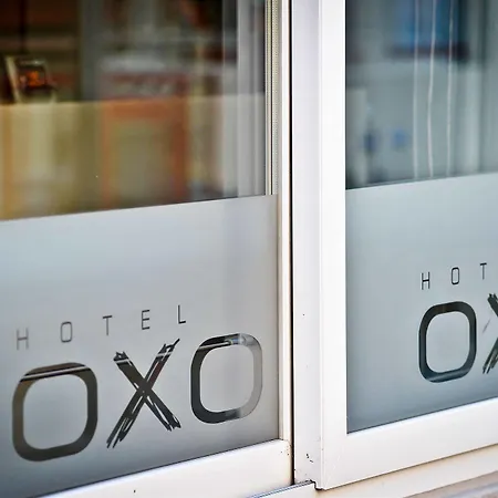 Oxo فندق 3*