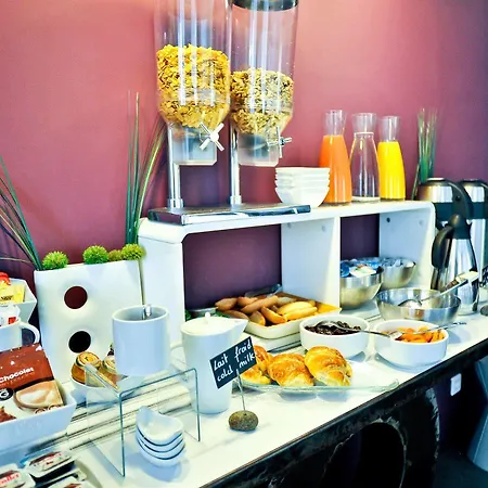 فندق Oxo 3*